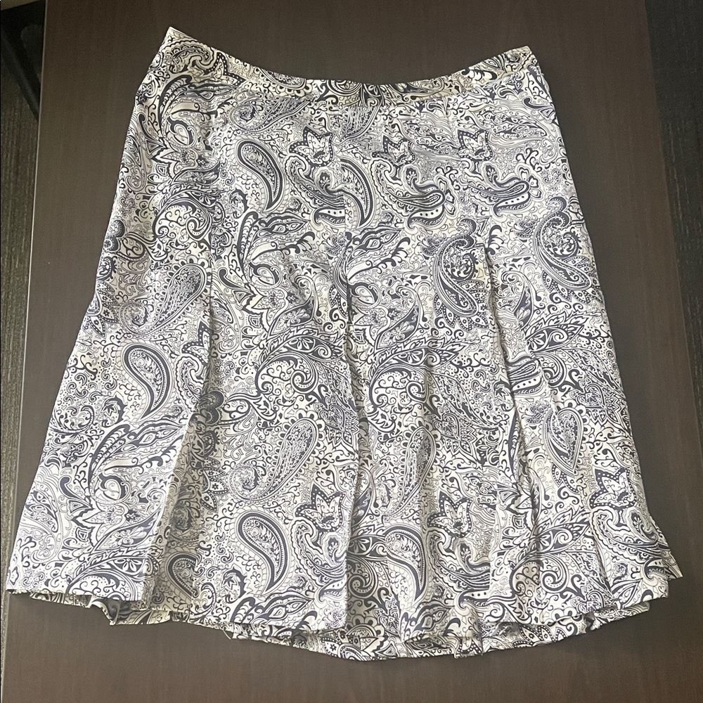 💫 Vintage J.Crew 100% Silk Midi Skirt – Effortless Elegance 💫